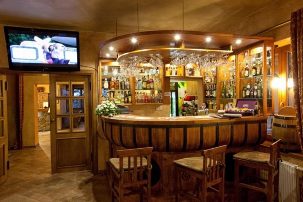 Hotel Dwor Karolowka Zakopane Buitenkant foto