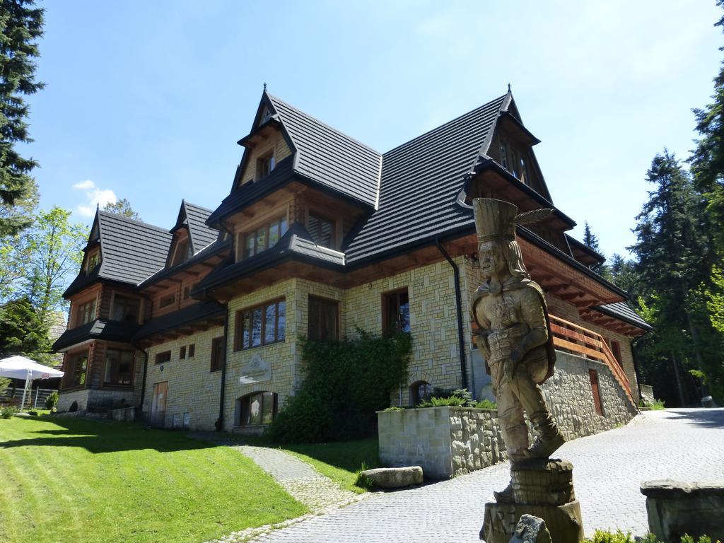 Hotel Dwor Karolowka Zakopane Buitenkant foto