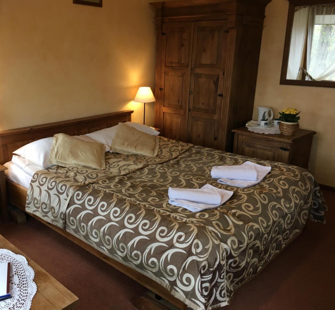 Hotel Dwor Karolowka Zakopane Buitenkant foto